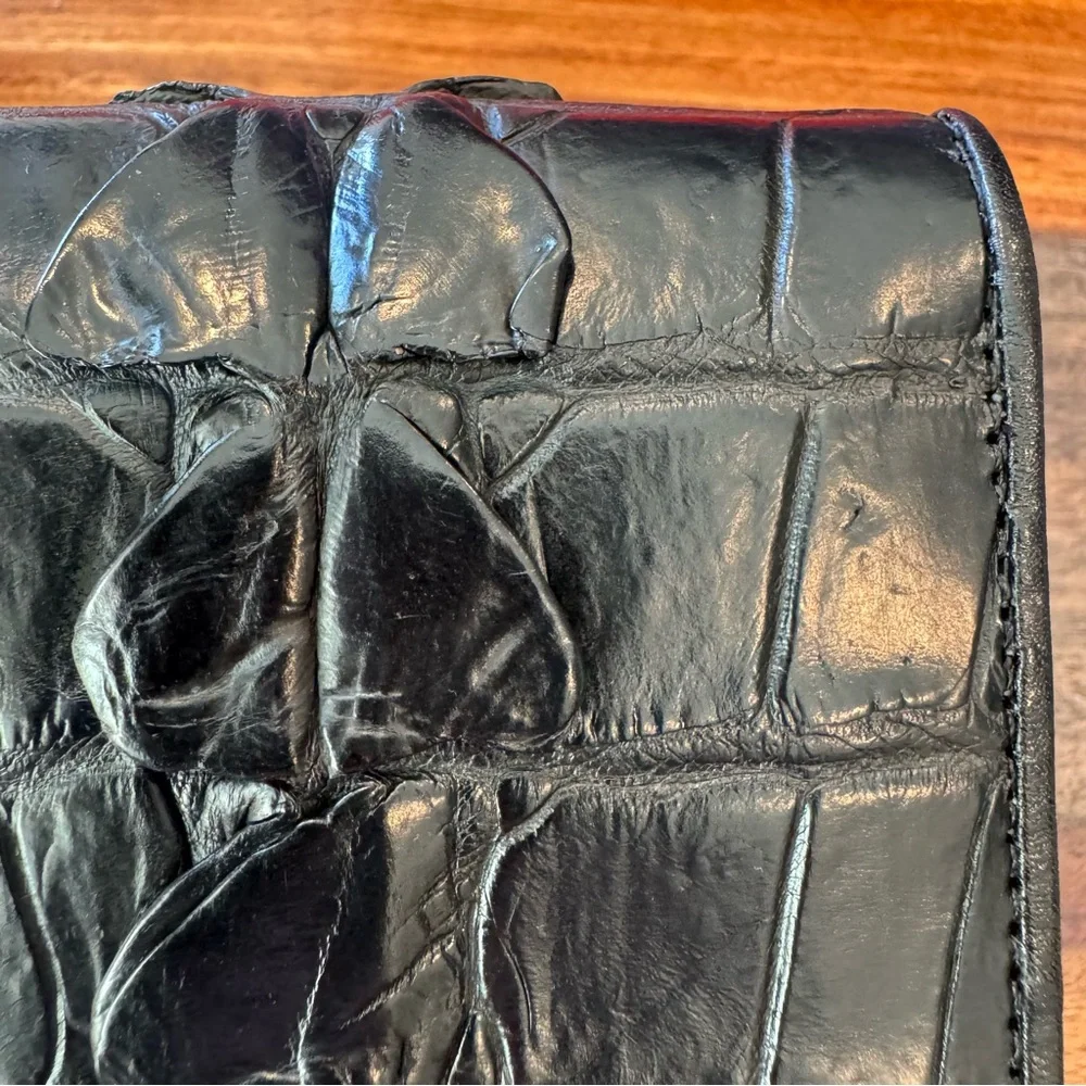 Bi-Fold Authentic Crocodile Leather Wallet 1D